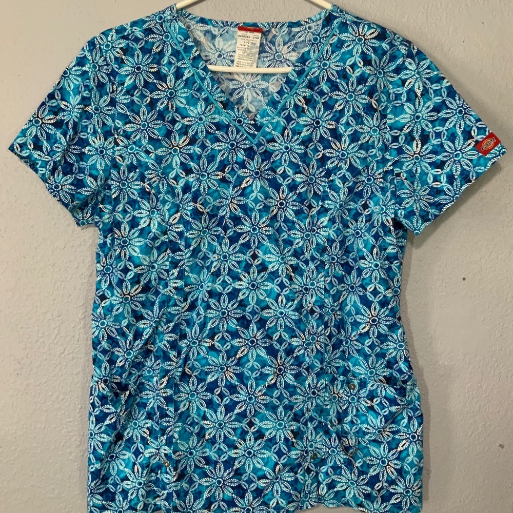 Dickies Blue Floral Women's Top